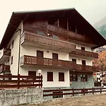 Apartman Cima De' Piazzi 1 *